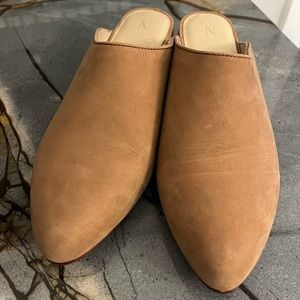Nisolo Mariella Mule in Sand